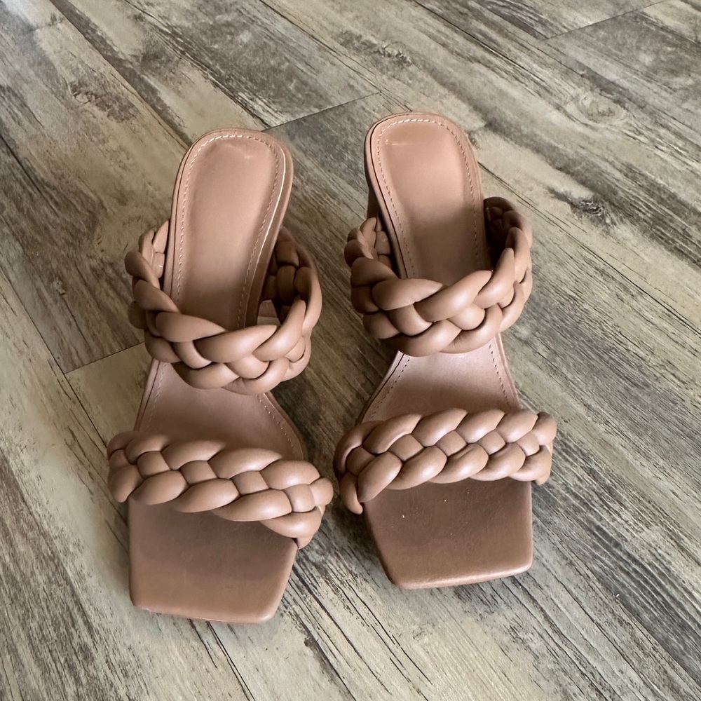 Brown Lookalike Paily Heels